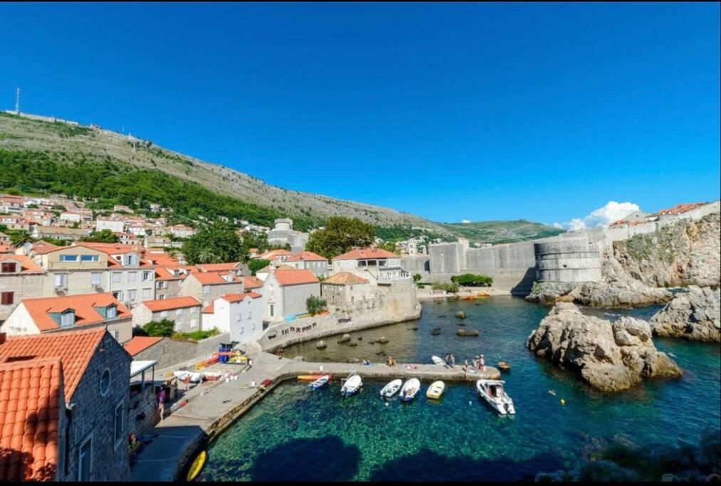 Blue Studio Apartment Next To The Beach Dubrovnik Exterior photo